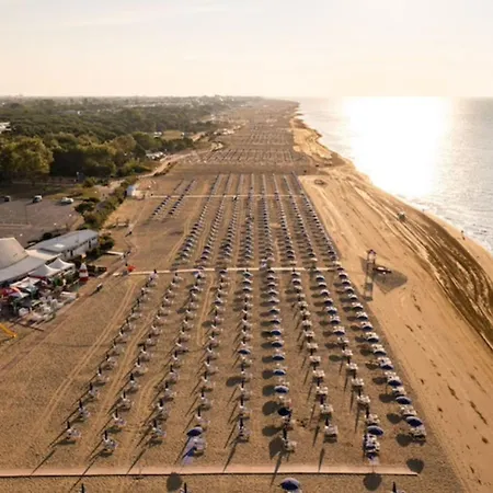 Cozy By The Bibione